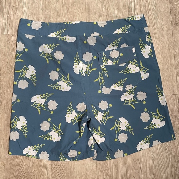 Kortni Jeane Mens Size 32 Swim Trunks - Picture 3 of 4